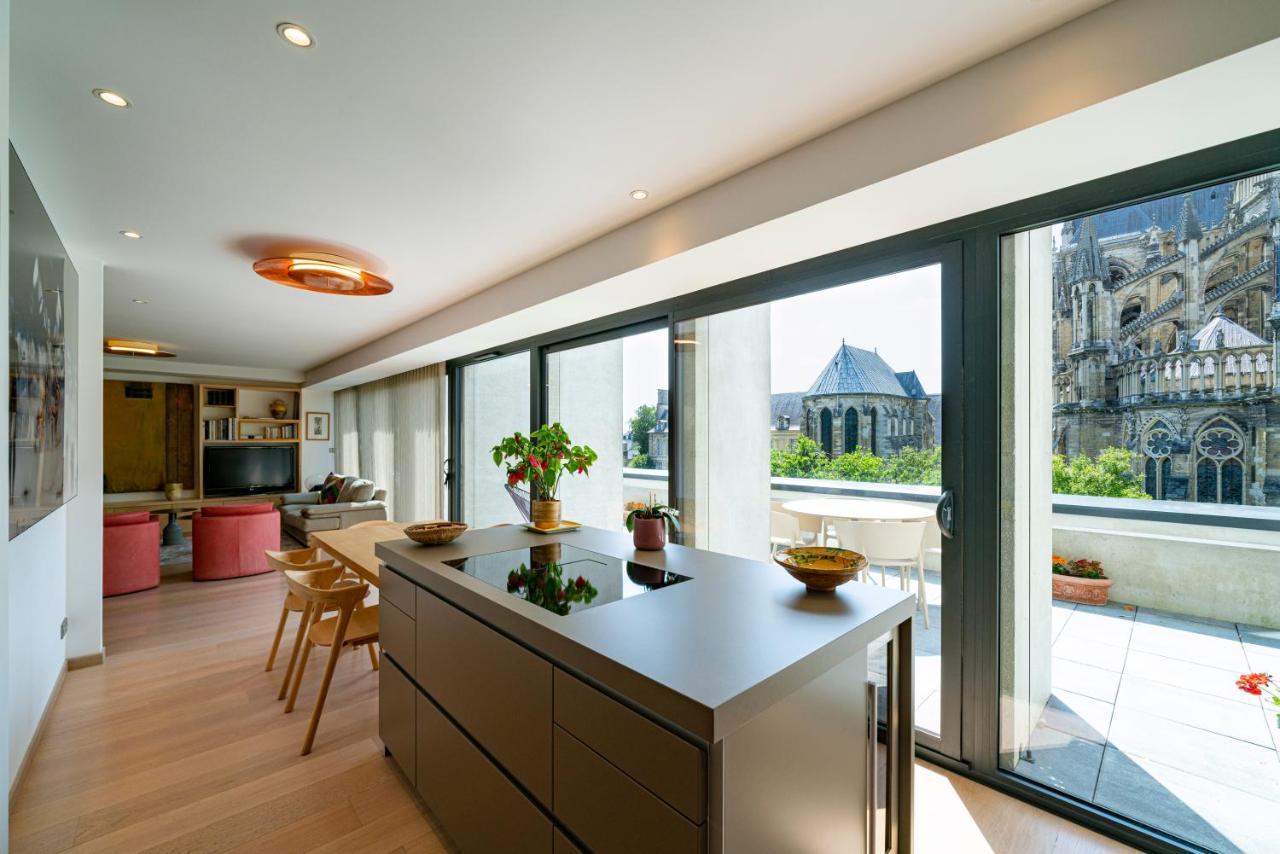 Les Suites 7 Anges - Parking, Vue Cathedrale & Centre Historique Reims Zewnętrze zdjęcie